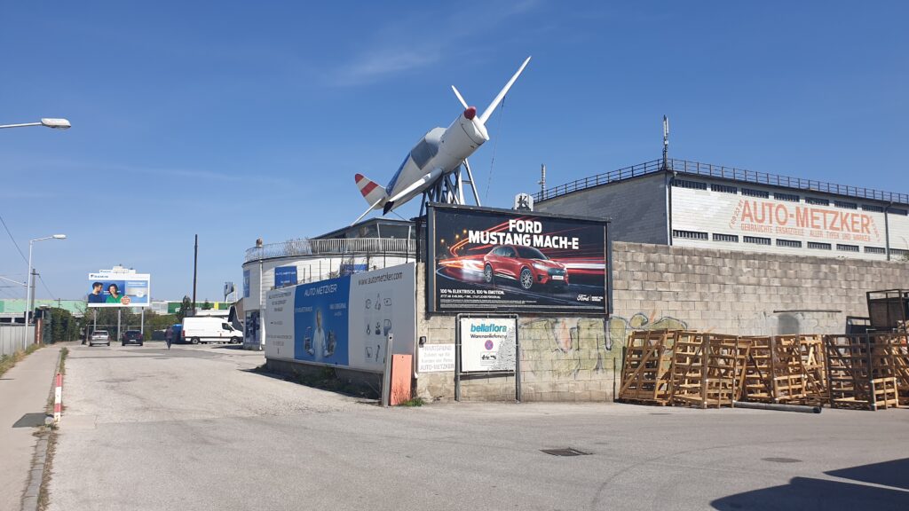 AUTO METZKER - photo 1